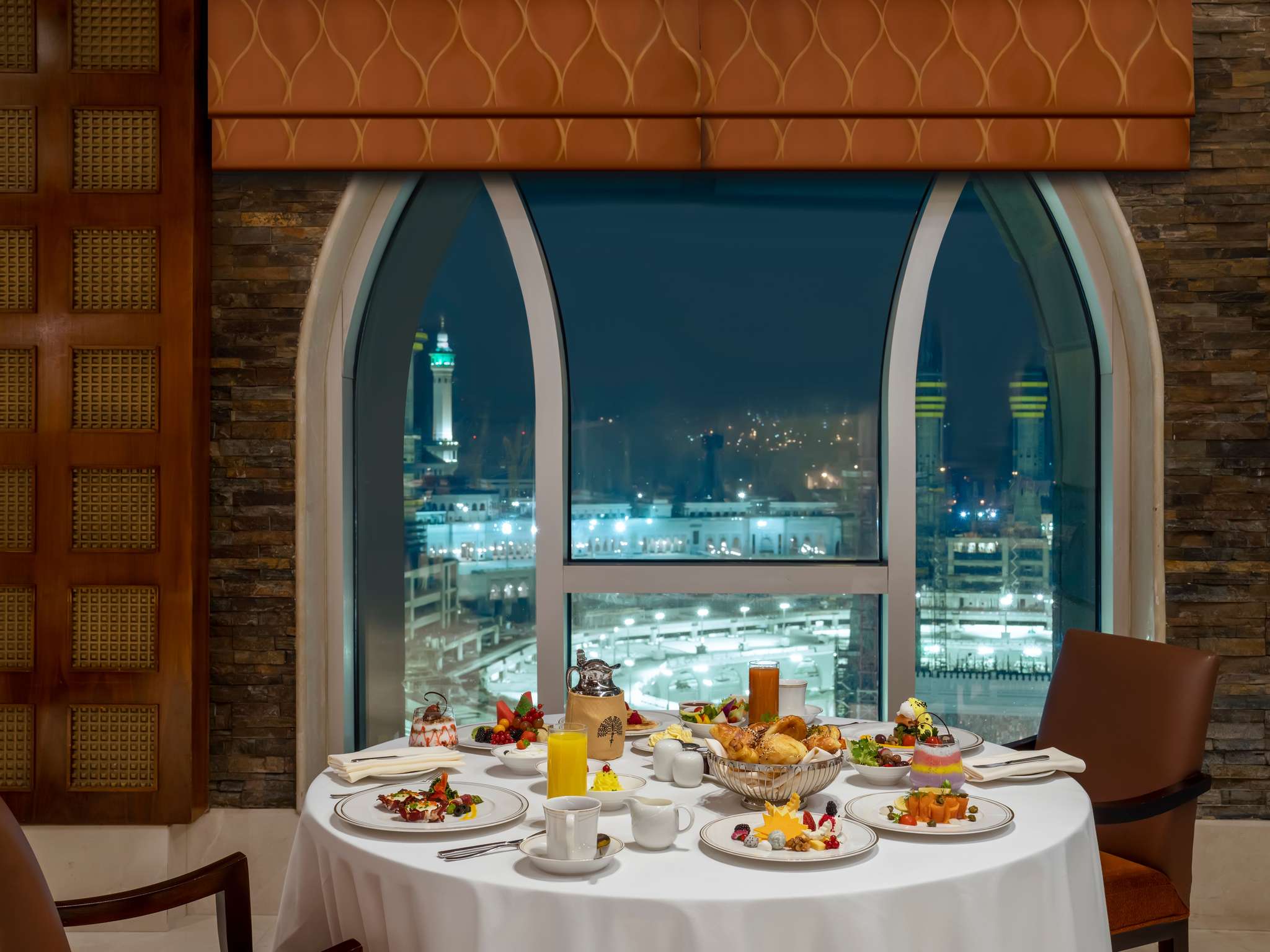 Dining at Raffles Makkah Palace